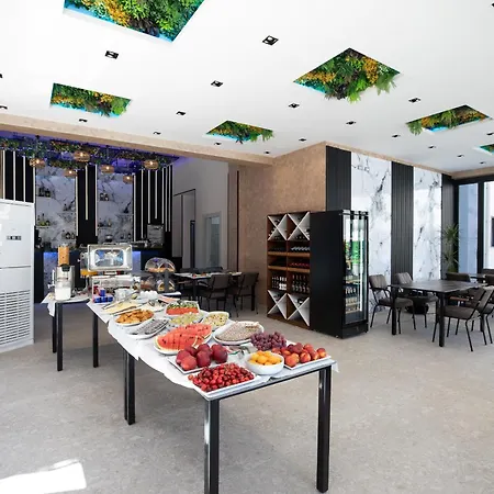 Ξενοδοχείο Resilient