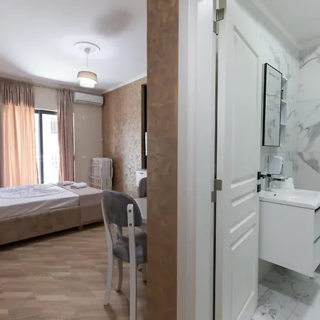 Resilient Golem (Tirana)