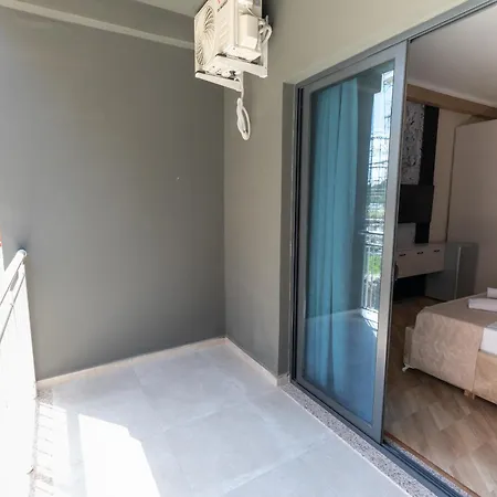 Hotel Resilient 4*