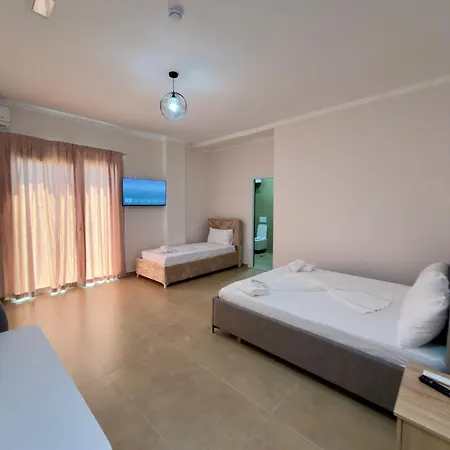 Resilient 4* Golem (Tirana)