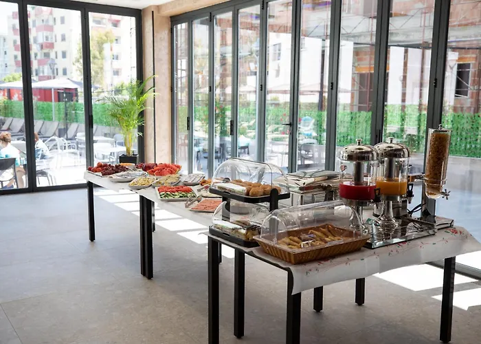 Resilient Golem (Tirana)